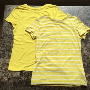 L&T 2 basic t-shirts size small